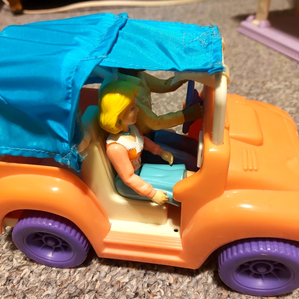 Vintage dollhouse jeep